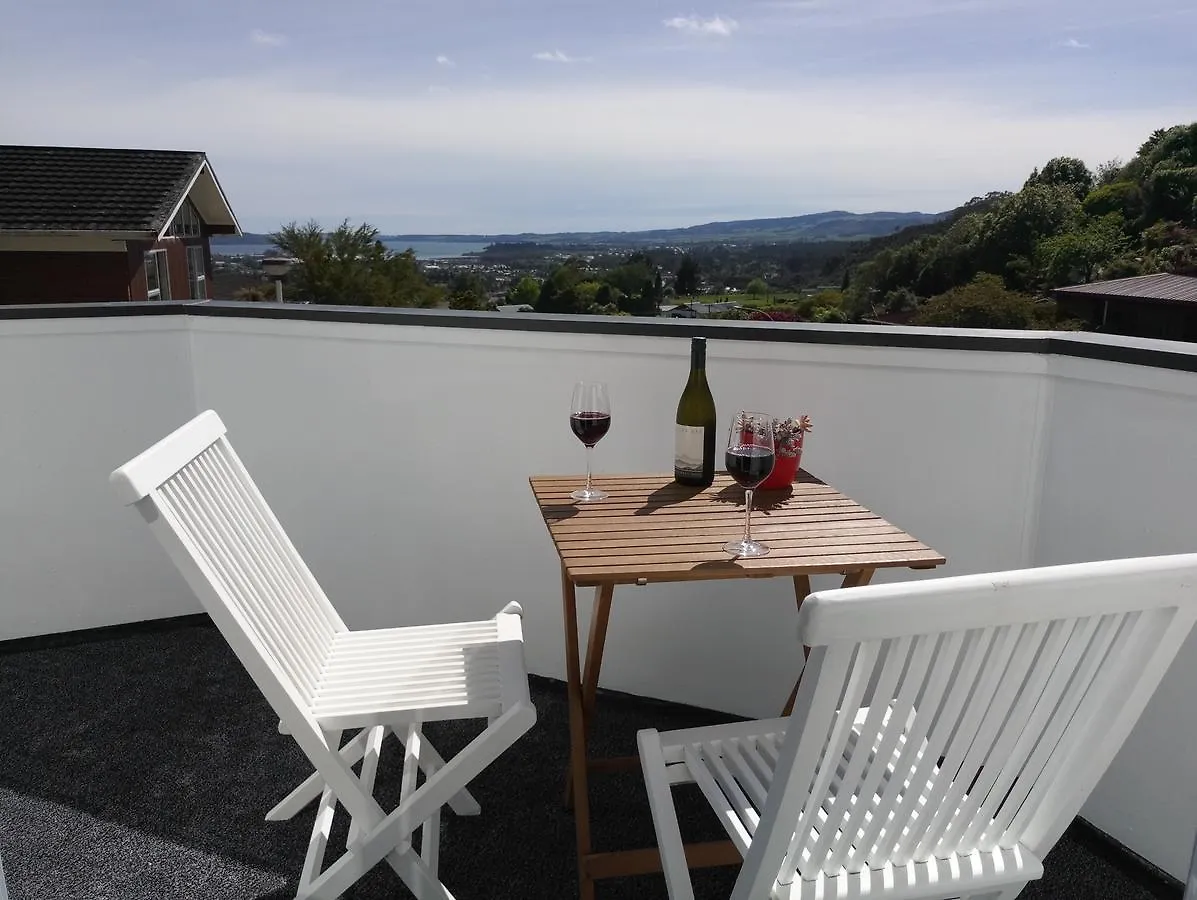 Foodora Lake View Bed & Breakfast Bed & Breakfast Rotorua